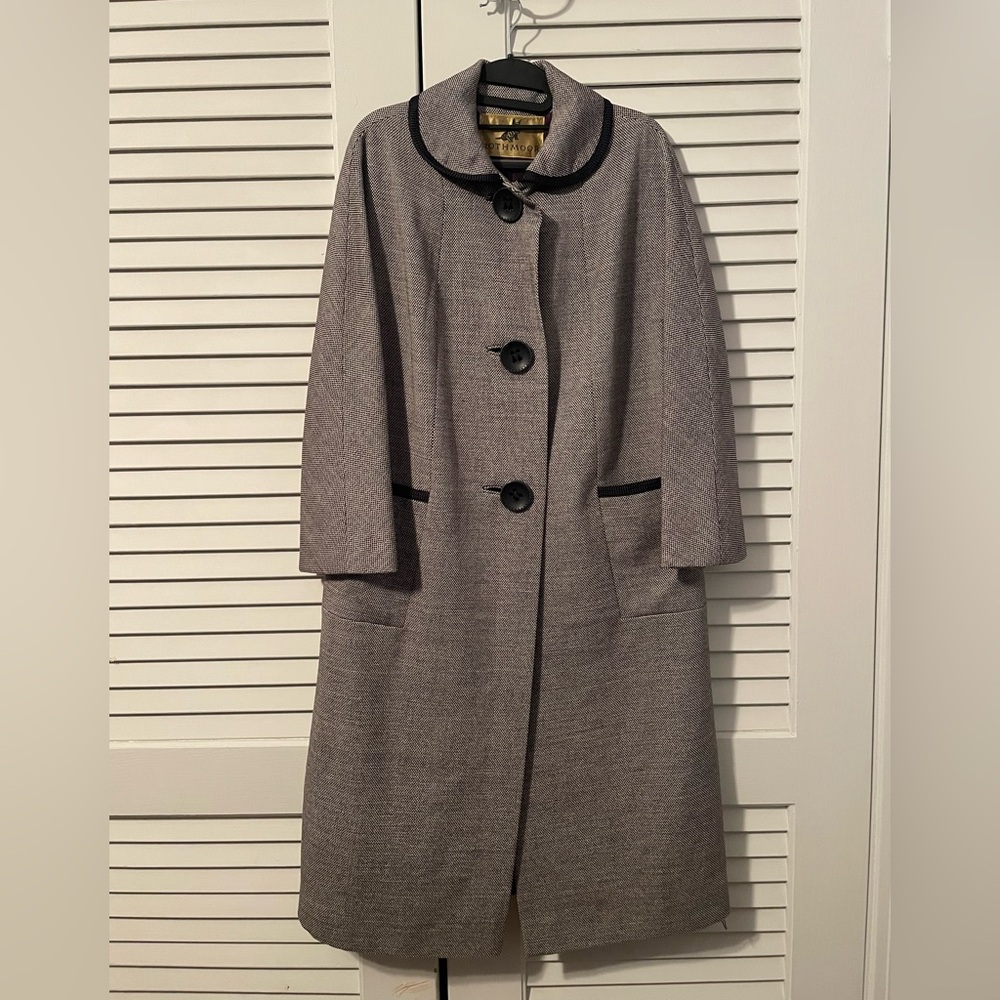 Beautiful vintage Rothmoor 3/4 sleeve coat